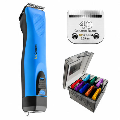 Máquina Ultra A5 UpGroom Azul ao lado da lâmina Nº40 e do estojo de 8 pentes adaptadores